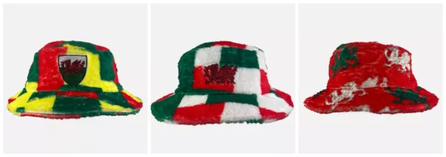 Mens Wales Gold Patchwork Fleece Bucket Hat Football