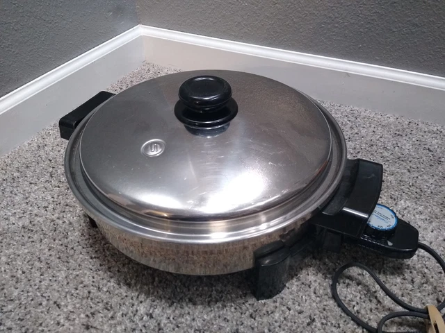 Saladmaster K7256 Electric Skillet 12" Liquid Core Stainless Fry Pan Saladmaster K7256 Electric Skillet 12" Liquid Core Stainless Fry Pan