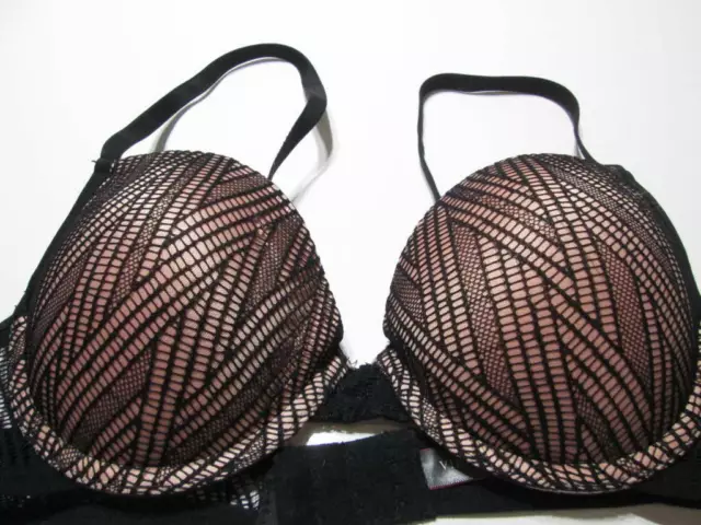 VINCE CAMUTO WOMENS Size 40C Underwire Bra Push Up Lined Molded