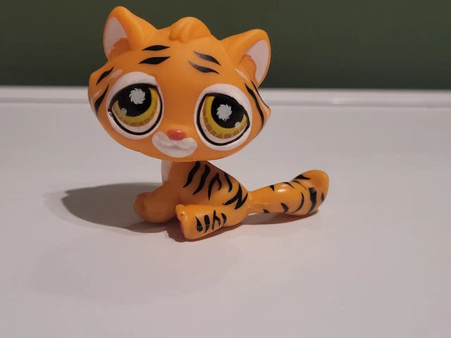 Littlest Pet Shop #807 – Renard Roux HASBRO Original – Authentique (occasion)
