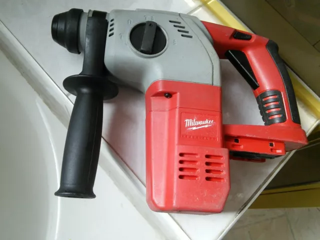 Milwaukee V28H 4 Mode SDS Plus Rotary Hammer Drill. Takes M28 V28 Battery. Skin