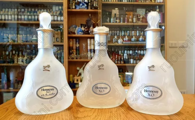 PK-005  Hennessy decanter 3 versions full box (empty) , very nice & rare set