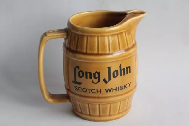 Pichet publicitaire céramique Long John Scotch Whisky estampillé (67854)