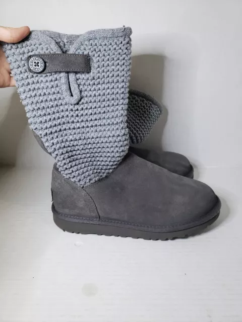 UGG Australia Shaina Gray Knit Sweater Cuff Bootie Classic Boots Women's Size 6