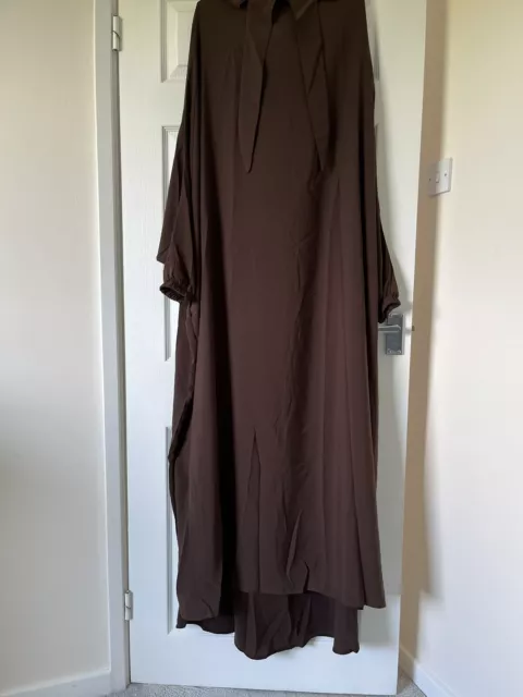 Abaya farfalla marrone Hawaa taglia 58 nuovo inutilizzato