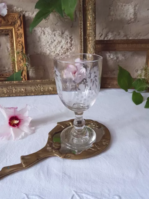 verre soufflé ancien