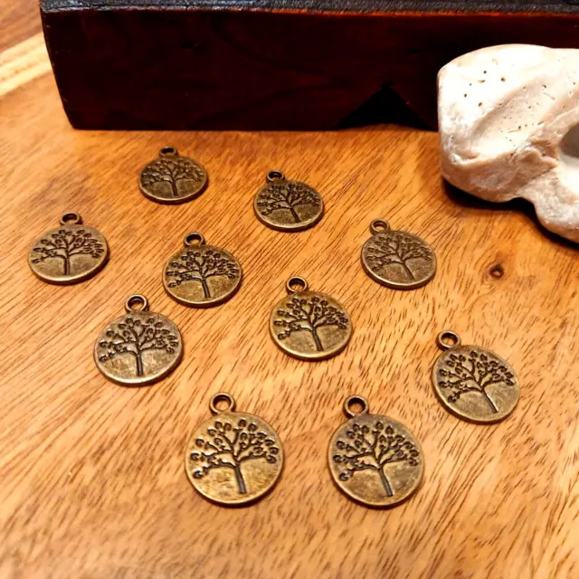 10 Bäume Metall Anhänger Charms Schmuckherstellung antik Bronze (29)