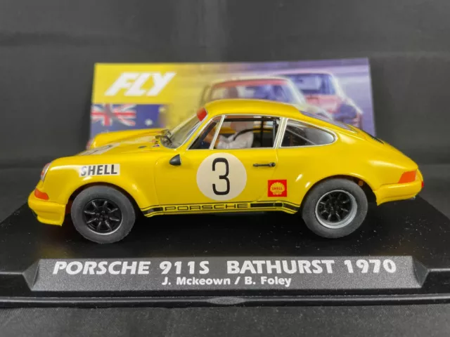 A2038 FLY SLOTWINGS PORSCHE 911S #3 McKEOWN & FOLEY BATHURST 1970 1:32 SLOT CAR