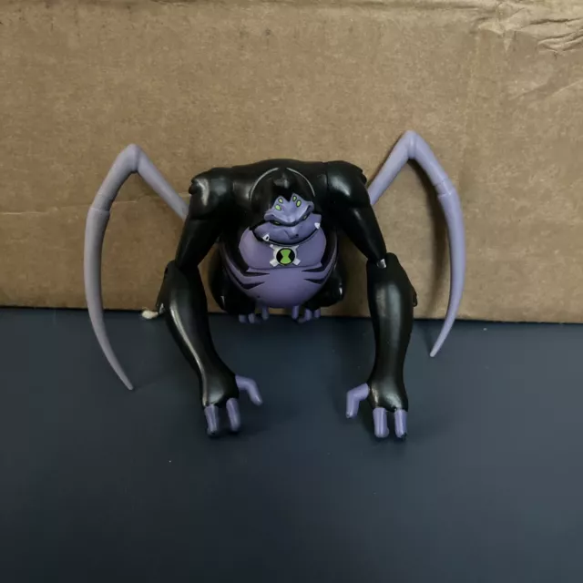 MINIATURA DO MACACO ARANHA, DESENHO BEN 10 - kekituke