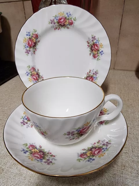 Vintage Royal Vale Fine Bone China Trio..cup Saucer Plate.