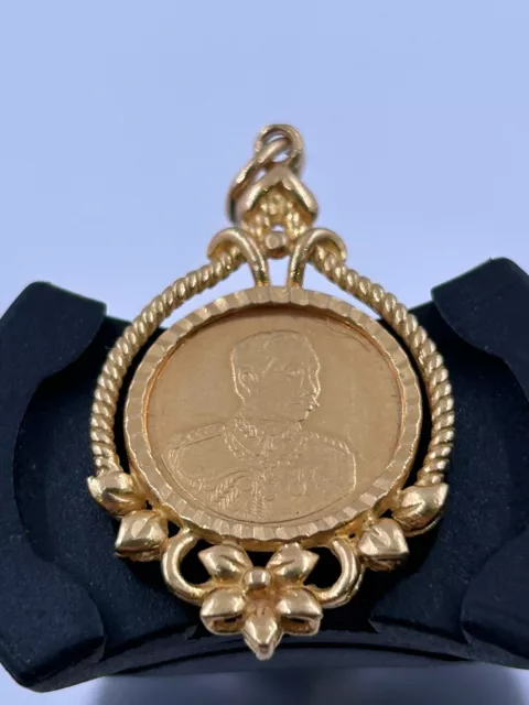 22k Gold Thai Amulet /Pendant King Rama V