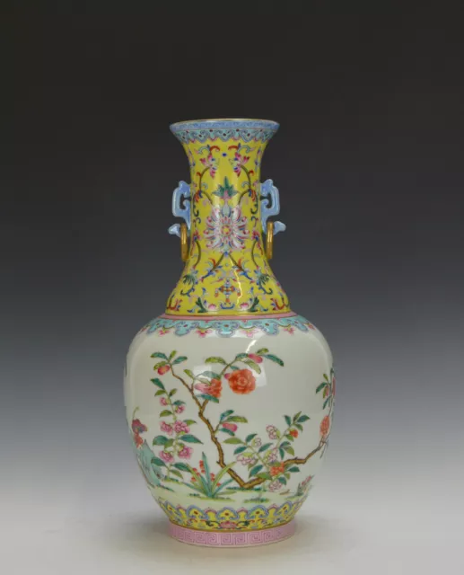 Superb Chinese Qing Daoguang MK Famille Rose Yellow Ground Porcelain Vase