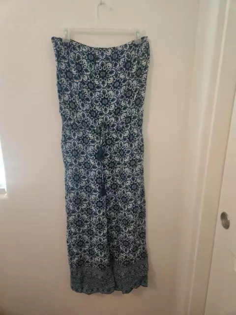 Aakaa Womens Size Small Blue/White Floral Romper Jumpsuit Strapless