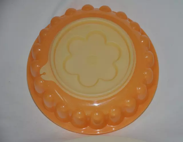 tupperware petit moule à Charlotte orange et blanc comme neuf 2