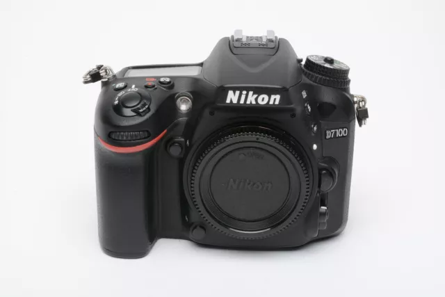 Nikon D7100 DSLR Body Only Batt, charger, Only 17,142 Acts! Fully tested, nice!