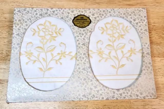Vintage- 2 Embroidered Pillow Cases -48 x 73 cm White Yellow/Gold Flower Cotton