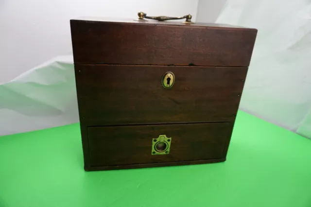 REDUCED  RARE Apothecary Doctor medicine box ENGLISH Mahogany.... Very NICE !