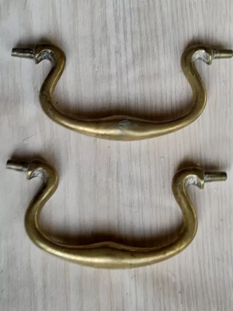 éléments ancien en bronze  poignée de meuble