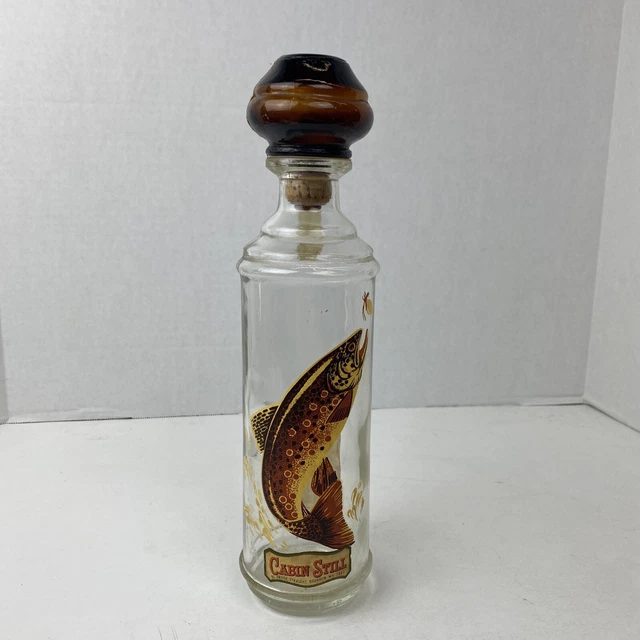 VINTAGE CABIN STILL Whiskey Liquor Decanter Sportsman Set Man Cave Fish
