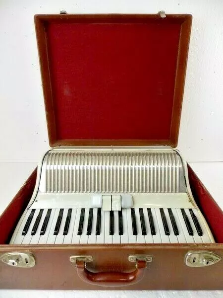 Borsini Accordion White Pearl Finish Mid-Century Made Italy Hard Case Untested