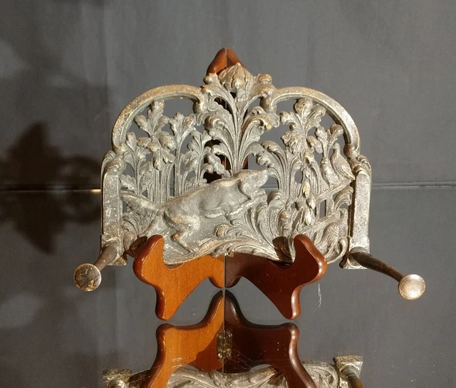 ANTIQUE Wall Hook German Cast Spelter HUNTING DOG Retriever Coat Hat Rack
