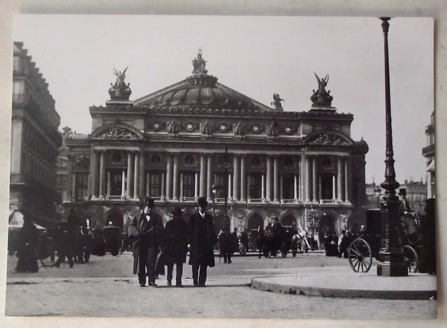 Carte postale Place de l'Opera  , Paris 1900 Yvon   postcard