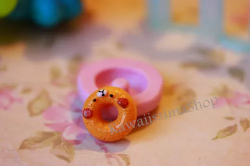 Stampo in gomma siliconica per fimo cernit forma ciambella rilakkuma 1.8*0.8cm