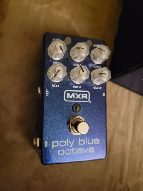 MXR Poly Blue Octave guitar effect pedal pitch shifter