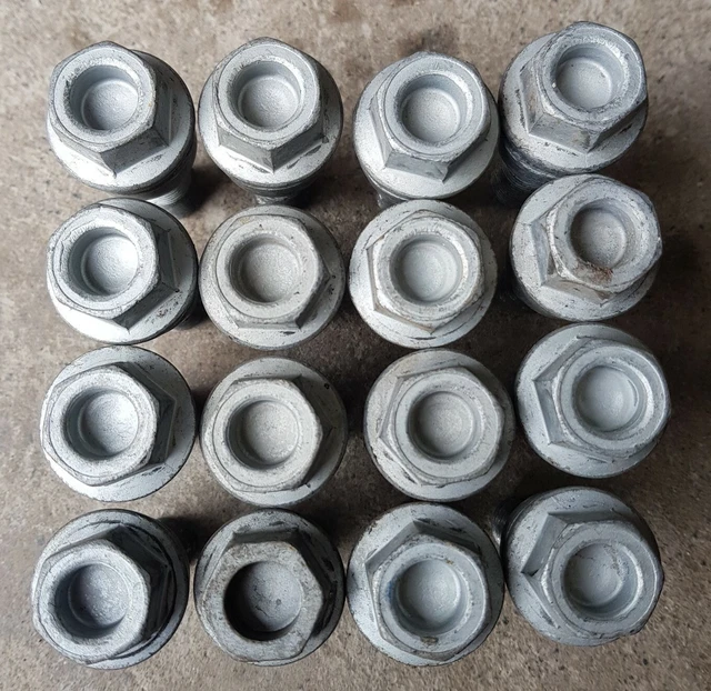 16X GENUINE VW T5 T6 TRANSPORTER STEEL WHEEL NUTS BOLTS SET 19mm VAN 16