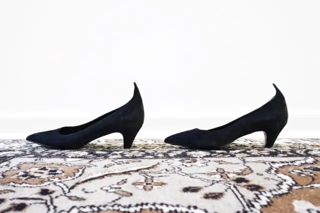 Calvin Klein 205W39NYC Raf Simons Black Suede Low Pumps Heels size 37 US 7