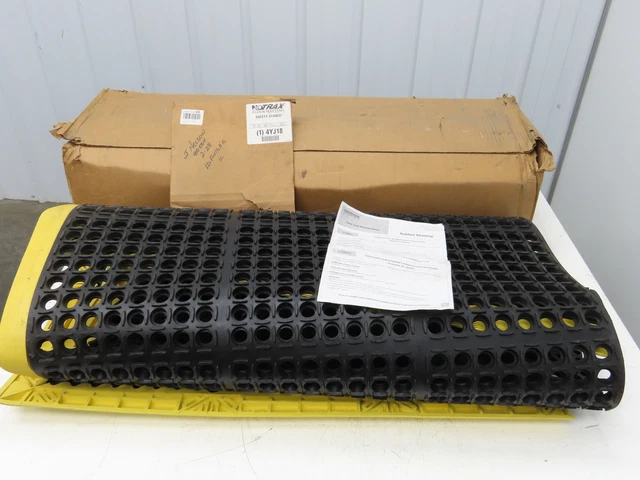 NoTrax 4YJ18 Anti-Fatigue Black Rubber Drainage Floor Mat 38"x 64" Yellow Border