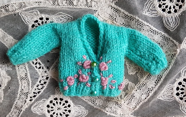 RARE et TRES JOLIE MIGNONNETTE GEBRÜDER-KüLHENZ POUPEE ANCIENNE