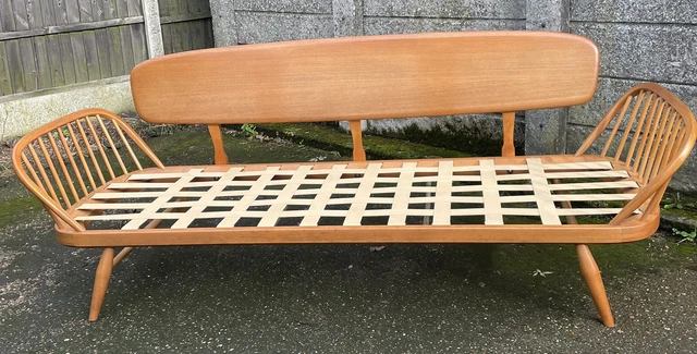 Fine Retro Ercol Sofa/Daybed Original Mint Condition  We Deliver 3