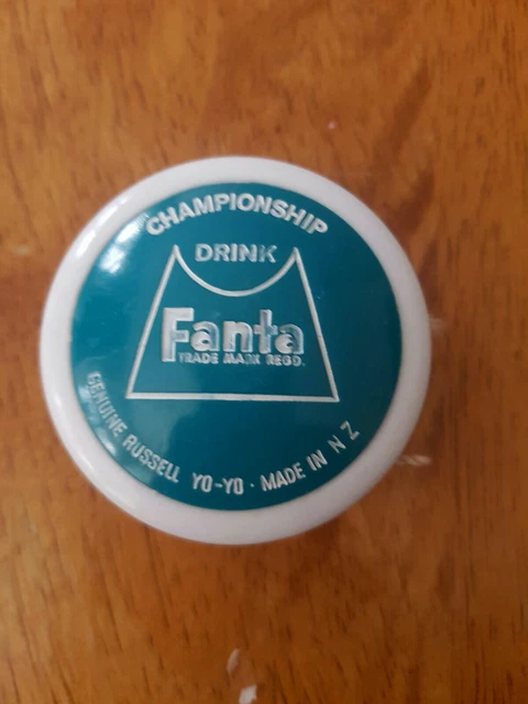 Coca Cola / Fanta 1973 Yoyo Made in New Zealand Genuine Russell