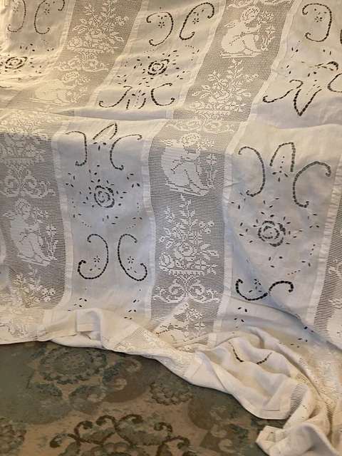 Vintage/Antique Linen Figural Crochet Lace & Richleau Work Bed Coverlet