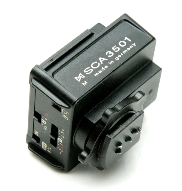 METZ SCA 3501 M Flash Adapter For Leica M & R Cameras. Germany. Ex.
