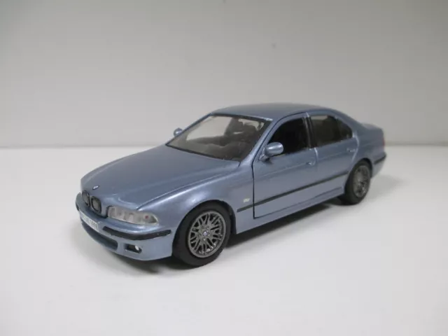 BMW M5 Series 5 E39 Limousine par SCHABAK MODELL N° 1167 au 1/43