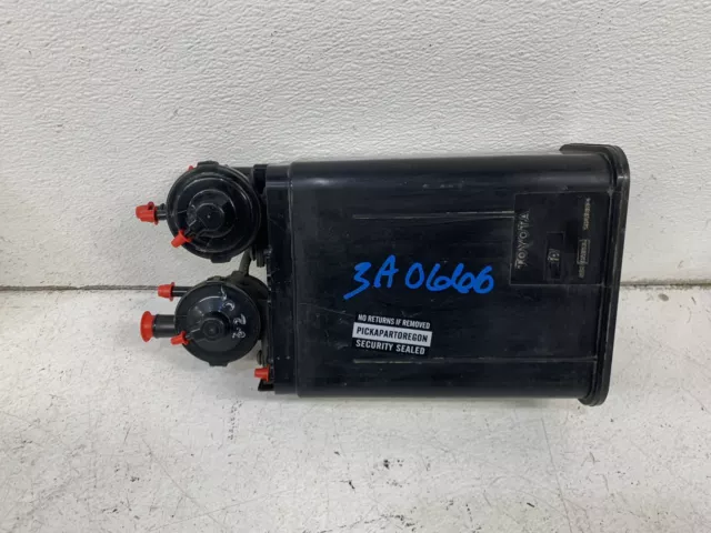 2003-2004 Toyota Corolla & Matrix fuel vapor charcoal canister 77740-02121 EVAP