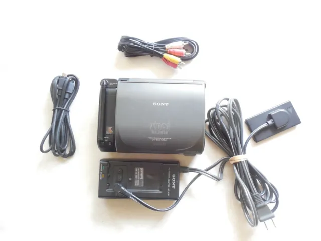 Sony GV-S50 Video Walkman 8MM HI8 Video Recorder/ Player Video8 NTSC