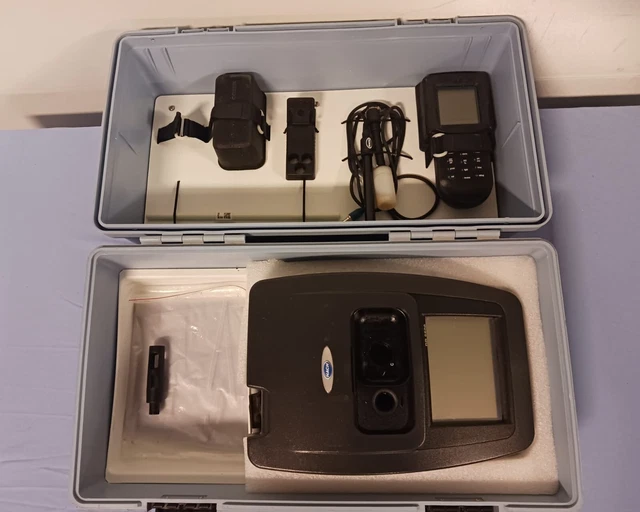 HACH DR 2800 Water Quality Analyzer Spectrophotometer LPG422.53.00012