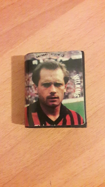 Gomma con custodia del calciatore del Milan Ray Wilkins
