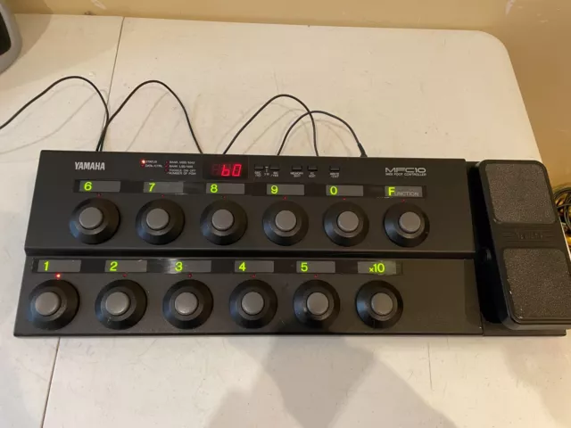 Yamaha MFC 10 midi foot controller