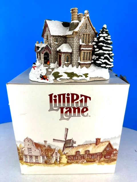 リリパットレーン　Winter At  Mot Hall, keswick Lilliput Lane,