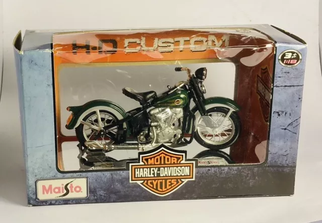 MAISTO : Harley Davidson Knuckle Head EL 1936 -  1/18 Scale . MIB (refT11)