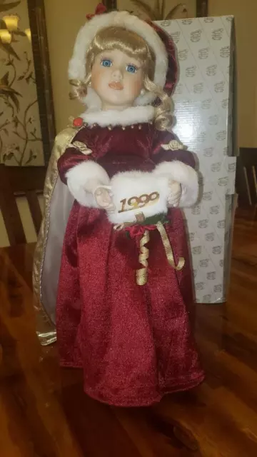 Doll Collector The Heritage Signature Collection Christmas Doll Caroline 1999