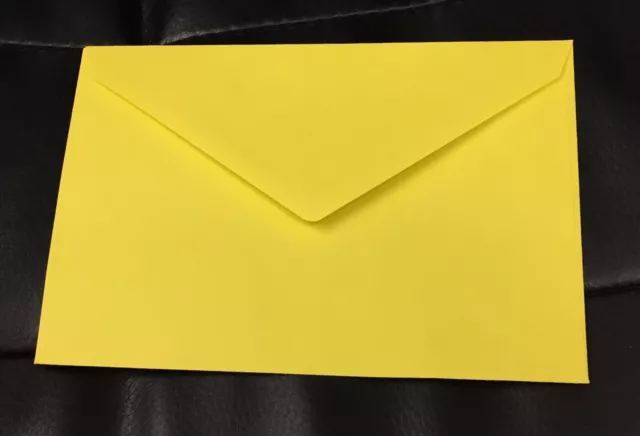 100 x Yellow 133mm x 184mm (5"x7") 100gsm Gummed Colour Greeting Card Envelopes