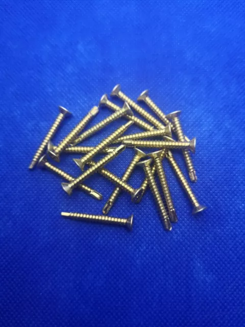 20 x Rapier Star PVCu 3.9 x 32 self tapping screws, for PVC windows and doors