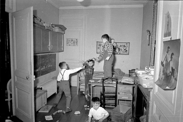 Lot 6 anciens négatif photo  35mm bobine Famille enfants jeux an. 1960
