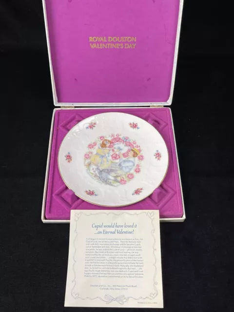 Royal Doulton Valentines Day 1977 Collector Plate 8.25" Original Box