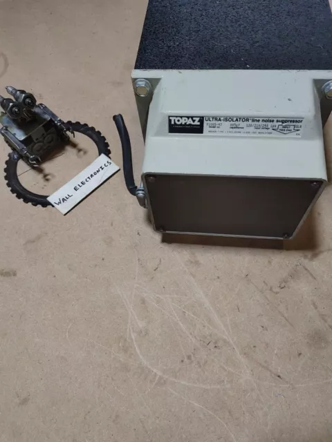 Topaz 91005-47 Ultra-Isolator Line Noise Suppressor =Used= ONE